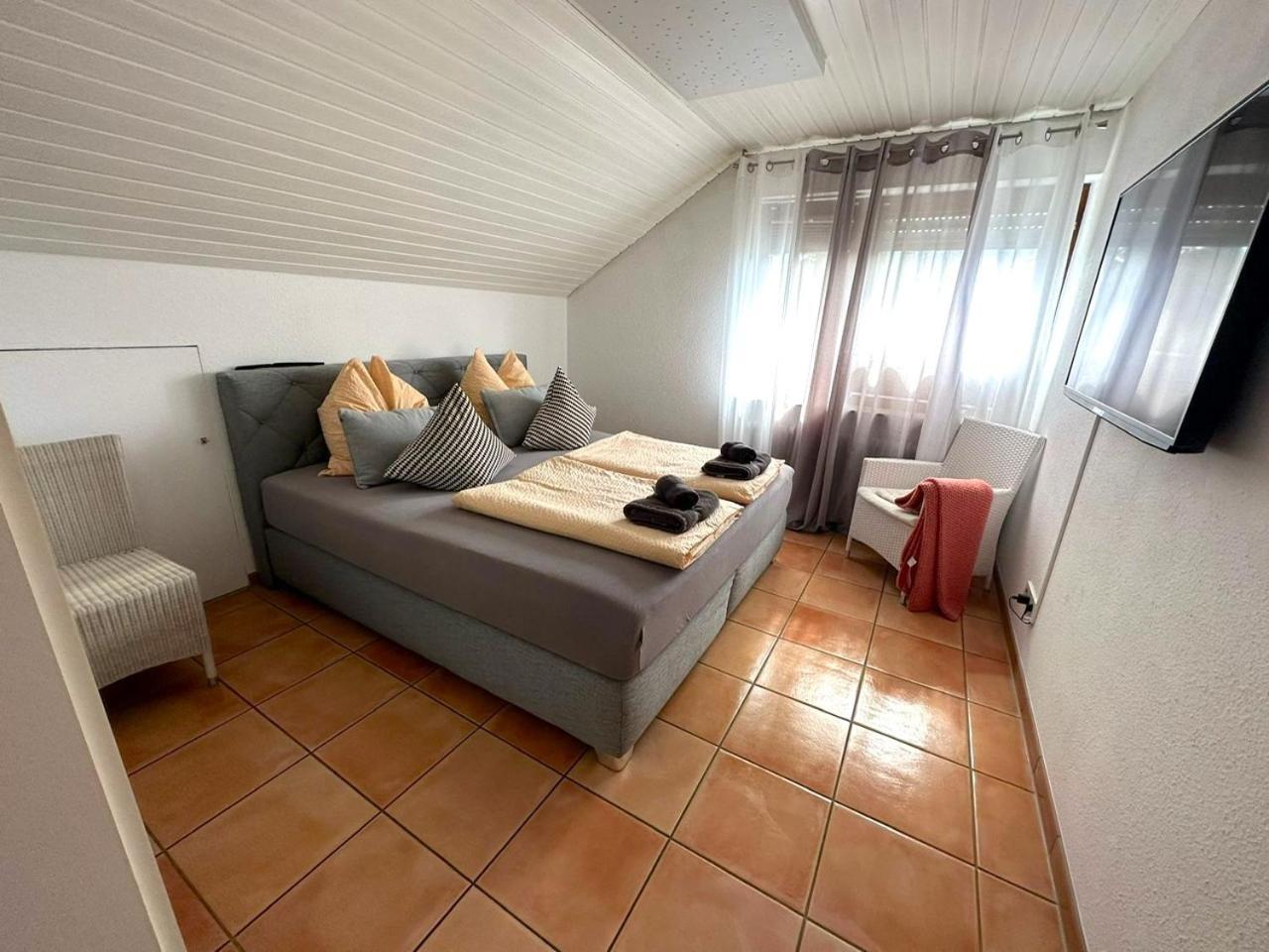 Ferienwohnung Mit Seeblick Und Dachterrasse In Ueberlingen Exterior foto