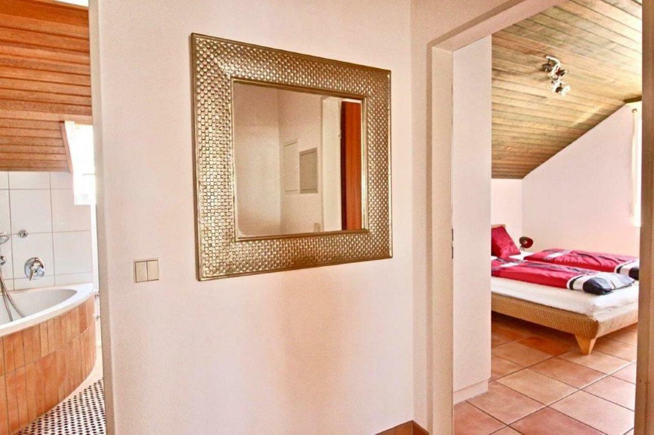 Ferienwohnung Mit Seeblick Und Dachterrasse In Ueberlingen Exterior foto