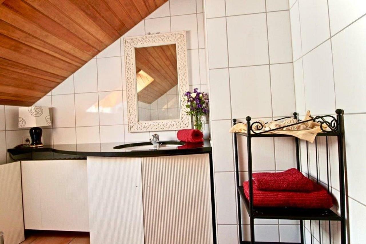 Ferienwohnung Mit Seeblick Und Dachterrasse In Ueberlingen Exterior foto